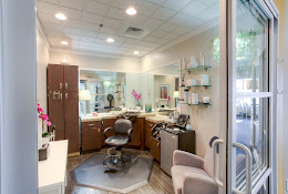 Sola Salon Studios