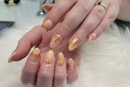 Envision Nails