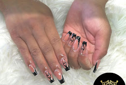 Savvy Nails & Spa