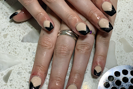 Alberta Nails Spa