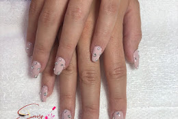 Envy Nails & Spa