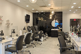 LyLy Nails & Spa | Fox Point