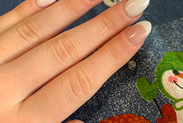 Le Nails & Spa
