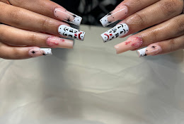 Noir Nails