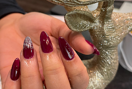 Polish Nail Bar